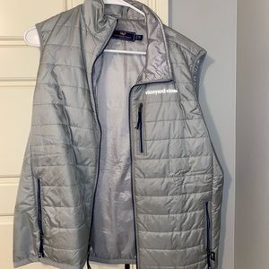 Vineyard vines vest